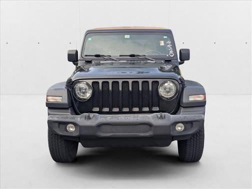2020 Jeep Wrangler Unlimited Black and Tan 4X4