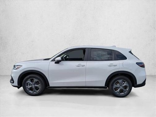 Platinum White Pearl 2026 Honda HR-V LX