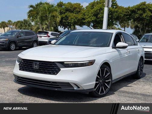 2023 Honda Accord Hybrid Touring