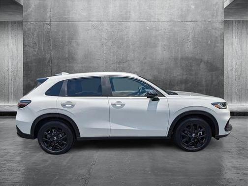 2025 Honda HR-V 2WD Sport