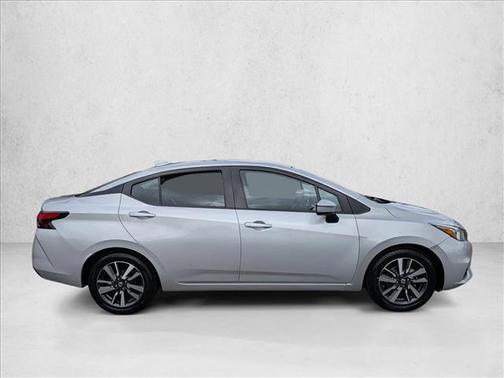 2021 Nissan Versa 1.6 SV