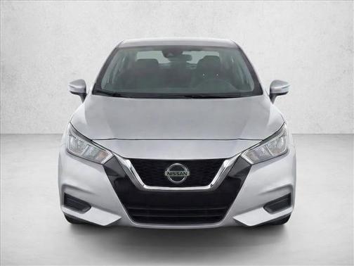 Brilliant Silver Metallic 2021 Nissan Versa 1.6 SV