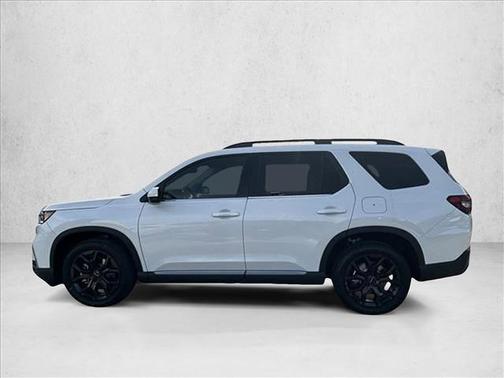 2025 Honda Pilot Touring 8-Passenger