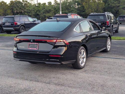 2025 Honda Accord LX 1.5T