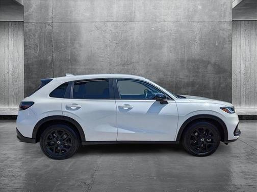 2024 Honda HR-V 2WD Sport