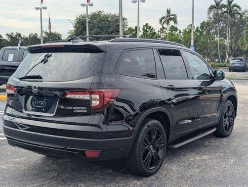 2021 Honda Pilot AWD Black Edition