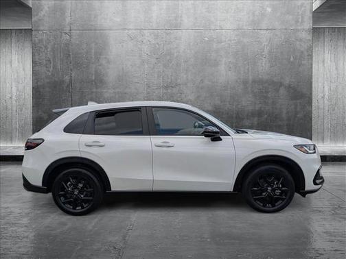 2024 Honda HR-V 2WD Sport