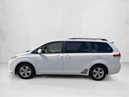 2012 Toyota Sienna LE