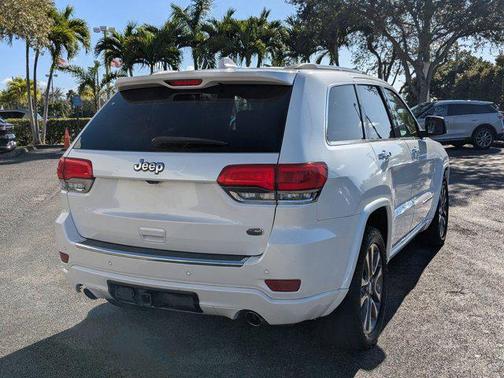 2017 Jeep Grand Cherokee Overland