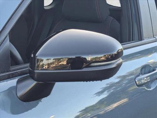 2025 Honda HR-V 2WD Sport