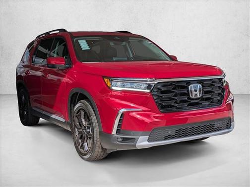 2025 Honda Pilot Touring 8-Passenger