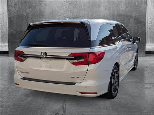 2023 Honda Odyssey Elite