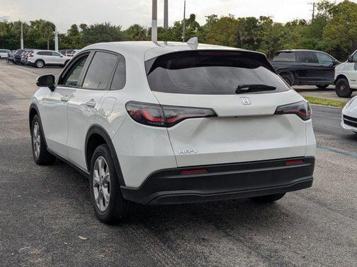 2023 Honda HR-V LX