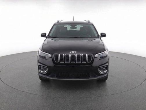 Diamond Black Crystal Pearlcoat 2019 Jeep Cherokee Latitude Plus
