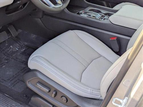 2025 Honda Pilot Touring 8-Passenger