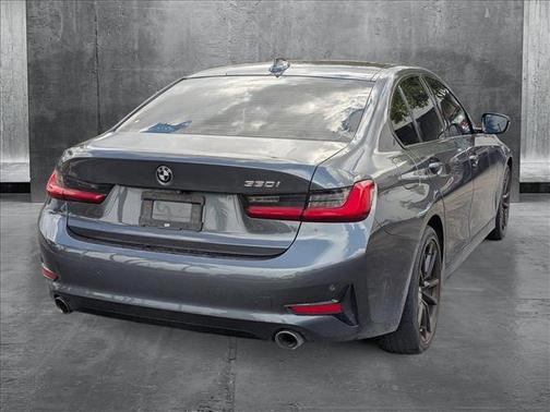 2019 BMW 330 330i