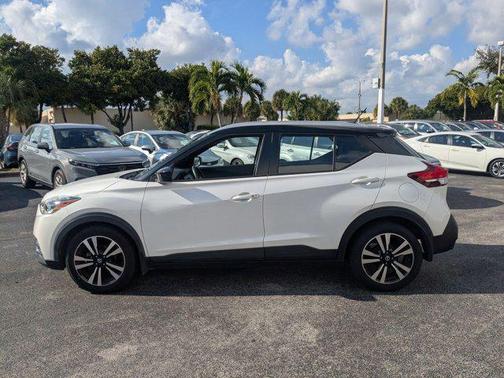 2018 Nissan Kicks SV
