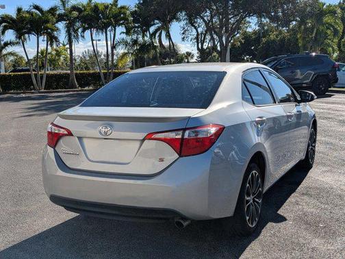 2015 Toyota Corolla S Plus