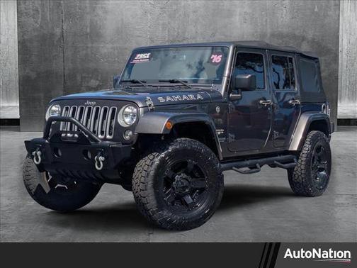 2016 Jeep Wrangler Unlimited Sahara