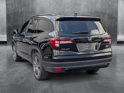 2022 Honda Pilot AWD Sport