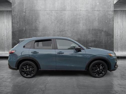 2024 Honda HR-V 2WD Sport
