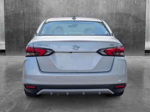 2021 Nissan Versa 1.6 SV