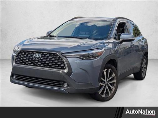 2023 Toyota Corolla Cross XLE