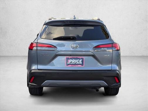 2023 Toyota Corolla Cross XLE