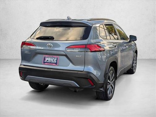 2023 Toyota Corolla Cross XLE