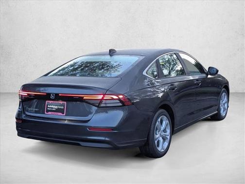 2025 Honda Accord LX 1.5T