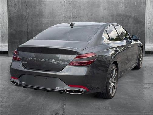2025 Genesis G70 2.5T RWD