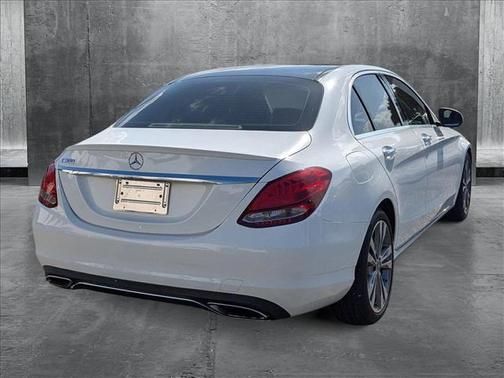 2017 Mercedes-Benz C-Class Luxury