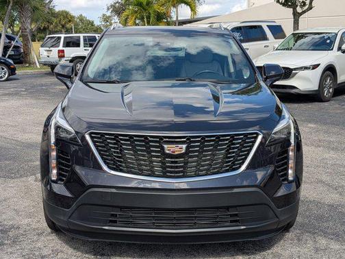2023 Cadillac XT4 Luxury