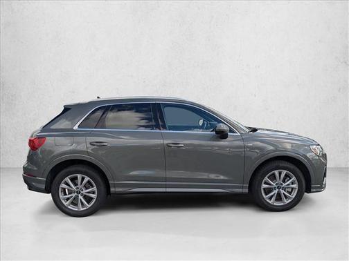 2023 Audi Q3 Premium 45 TFSI S line quattro Tiptronic