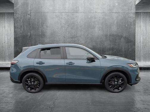 2024 Honda HR-V 2WD Sport