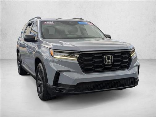 2023 Honda Pilot 2WD Sport