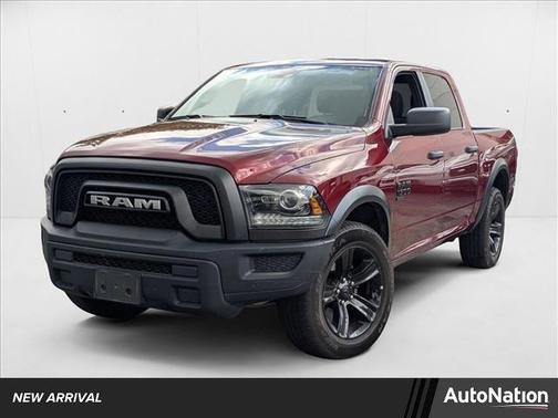 2024 RAM 1500 Classic Warlock Crew Cab 4x4 5'7' Box