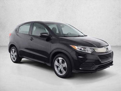 Crystal Black Pearl 2022 Honda HR-V LX