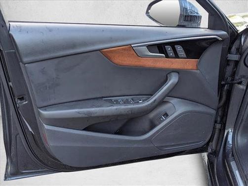 2022 Audi A4 40 Premium