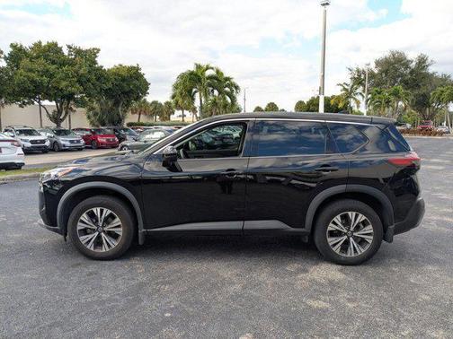 2021 Nissan Rogue SV