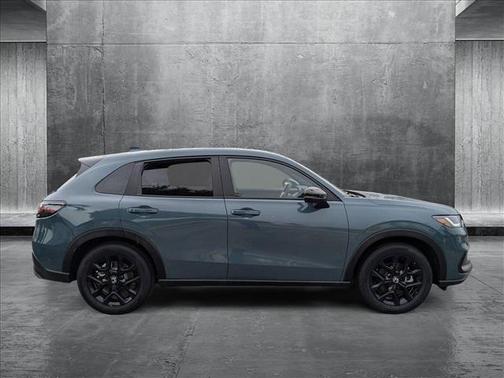 2025 Honda HR-V 2WD Sport