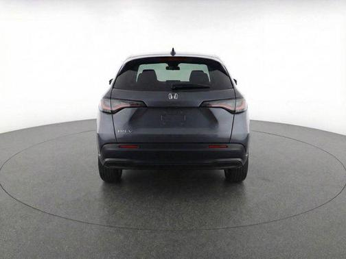 Modern Steel Metallic 2024 Honda HR-V LX