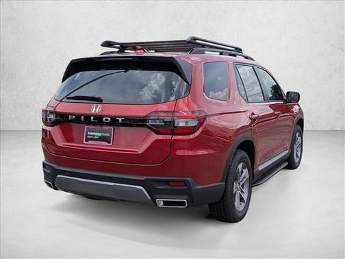 Radiant Red Metallic II 2026 Honda Pilot EX-L