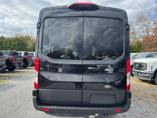 2026 Ford Transit-250 148 WB Medium Roof Cargo