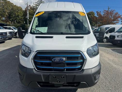 2023 Ford E-Transit Base