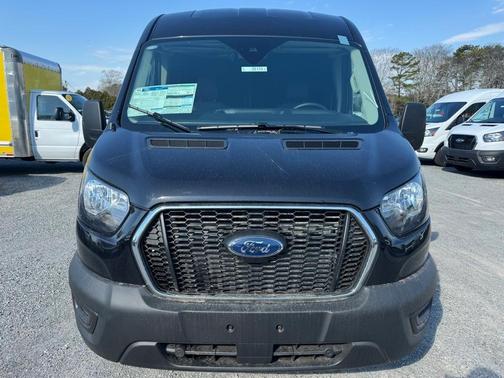2025 Ford Transit-250 148 WB Medium Roof Cargo
