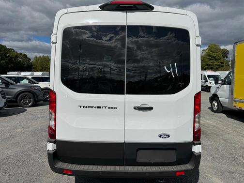 2026 Ford Transit-350 