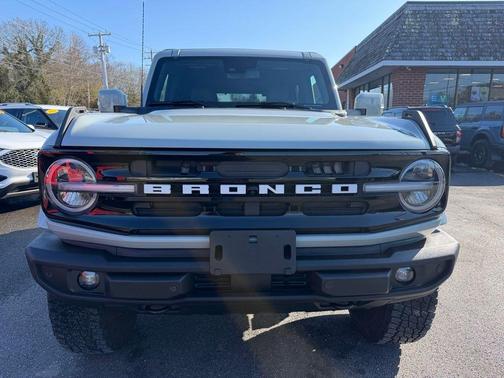 2021 Ford Bronco 