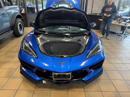 2023 Chevrolet Corvette Stingray w/3LT