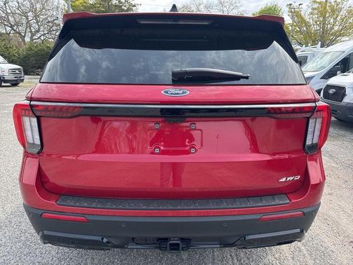 Red Metallic 2026 Ford Explorer ST-Line